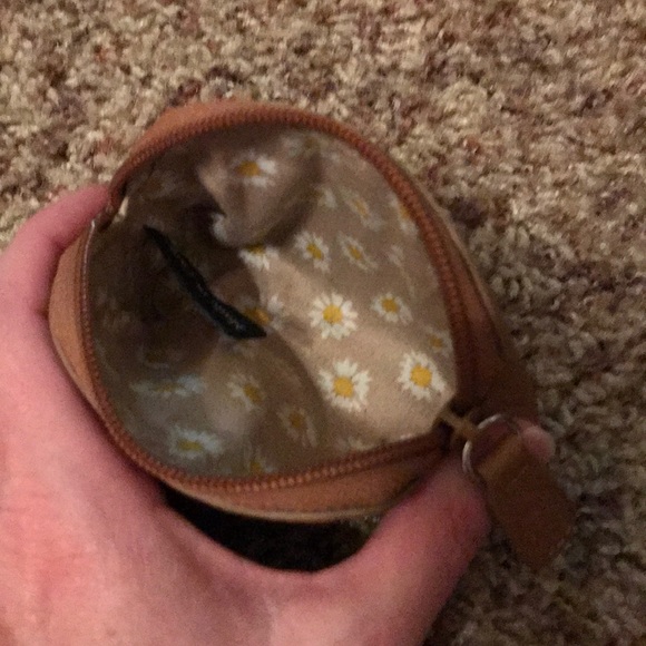 Lightly used Brighton Coin Purse - Picture 3 of 4